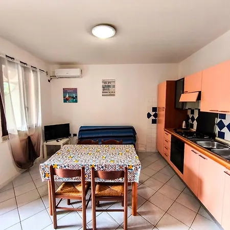 דירה With Pool And Private Parking *